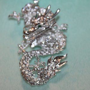 Nwtag: Large Silver Dragon Necklace